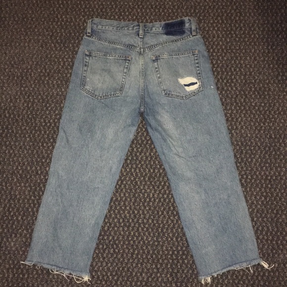 FREE PEOPLE CROPPED BOYFRIEND DISTRESSED JEANS - Picture 3 of 3
